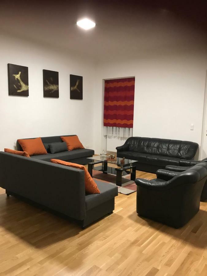 City Center Studio Graz Bagian luar foto